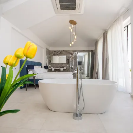 Novaeos Sicily 4*