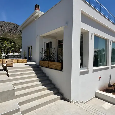 Novaeos Sicily 4*