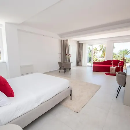 Novaeos Sicily Pensión 4*