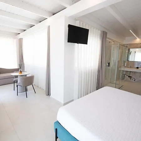 Pensión Novaeos Sicily 4*