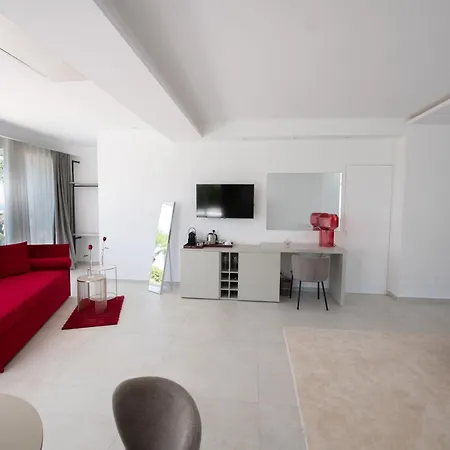 Novaeos Sicily 4*